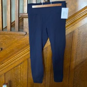 Zyia Active Dark Navy Warmth Luxe 7/8 24” size 8-10